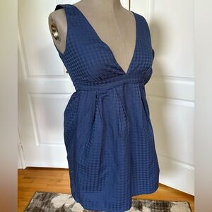 Blue Sleeveless V-Neck Dress